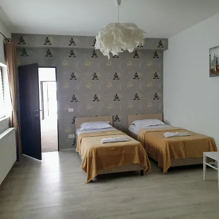 Queen Bucureşti