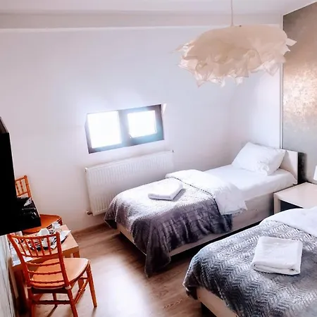 Queen Hotel Bucureşti
